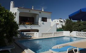 Villa Alves